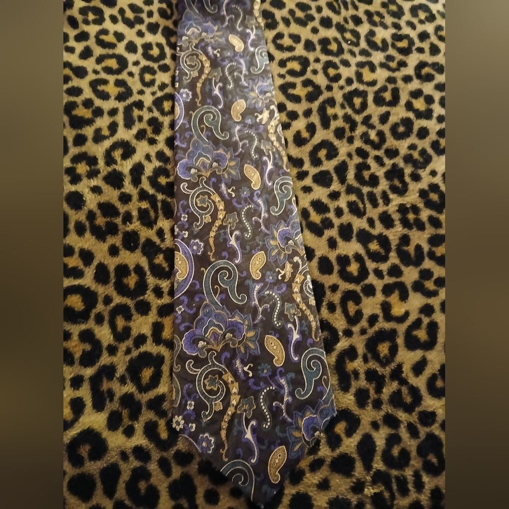 New Surrey Traditional Tie